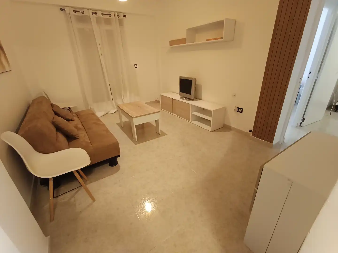 Sala d'estar de Pis de lloguer en Alicante / Alacant amb Jardí privat, Moblat i Rentadora
