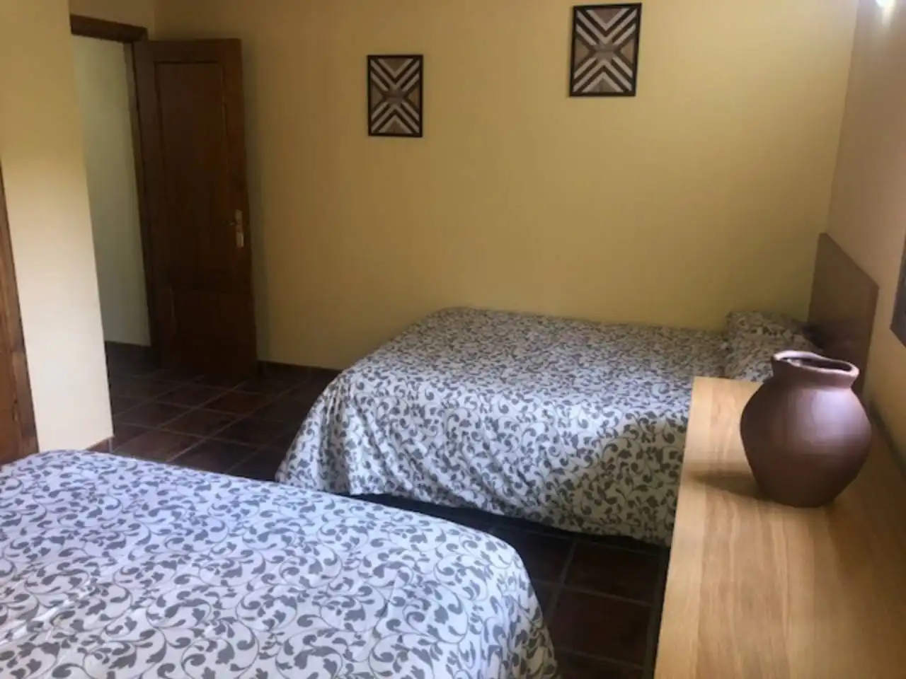 Habitación de Casa o chalet en venta en Estepona con Aire acondicionado, Calefacción y Jardín privado