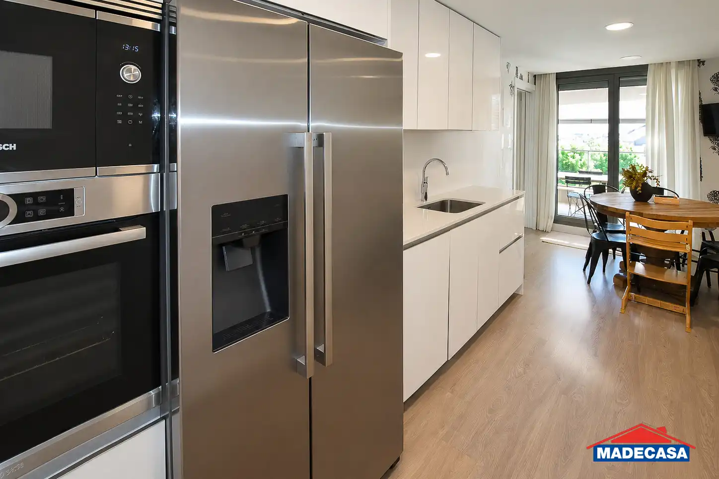 Cocina de Ático en venta en Pozuelo de Alarcón con Aire acondicionado, Calefacción y Jardín privado