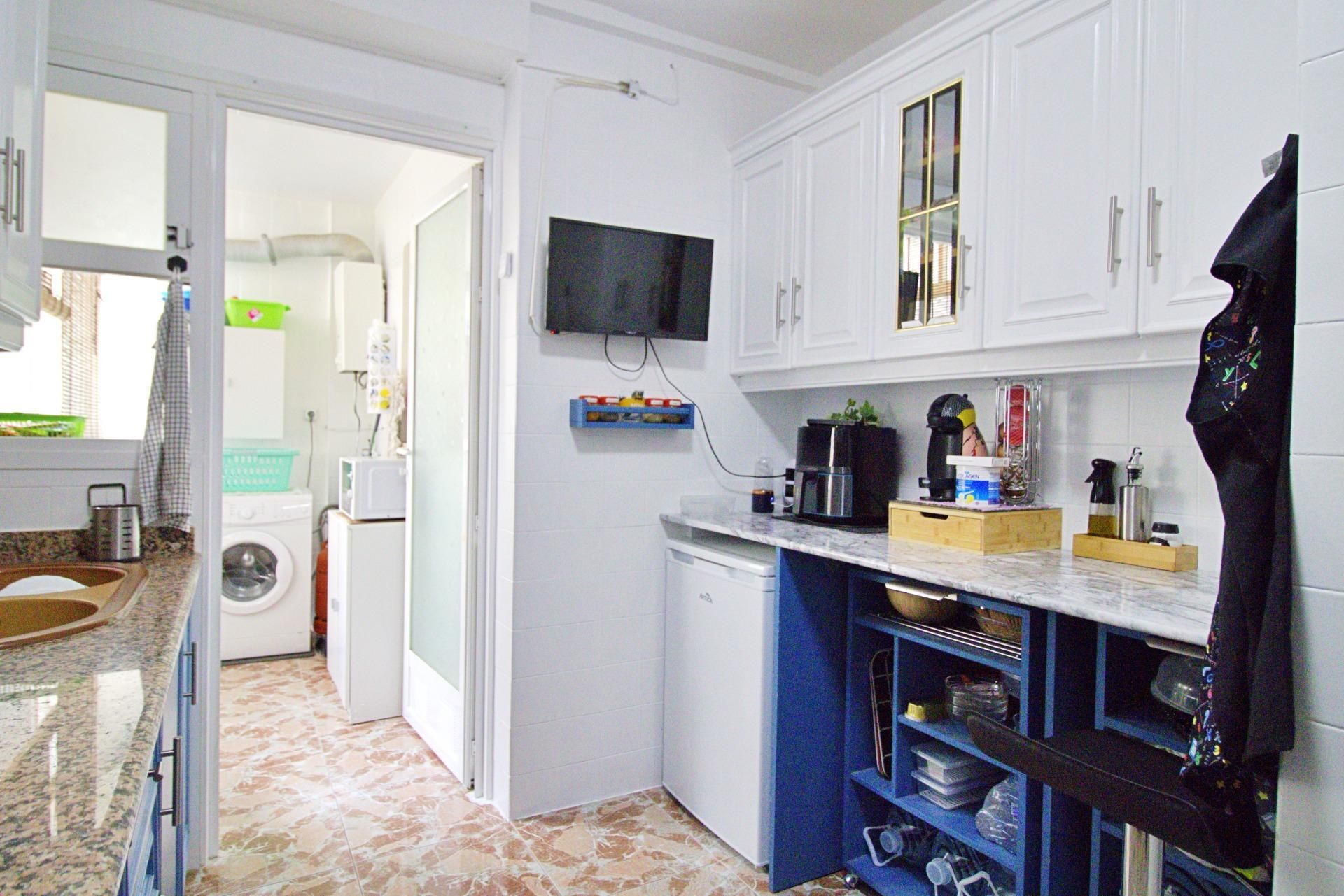 Kitchen of Flat for sale in Elche / Elx