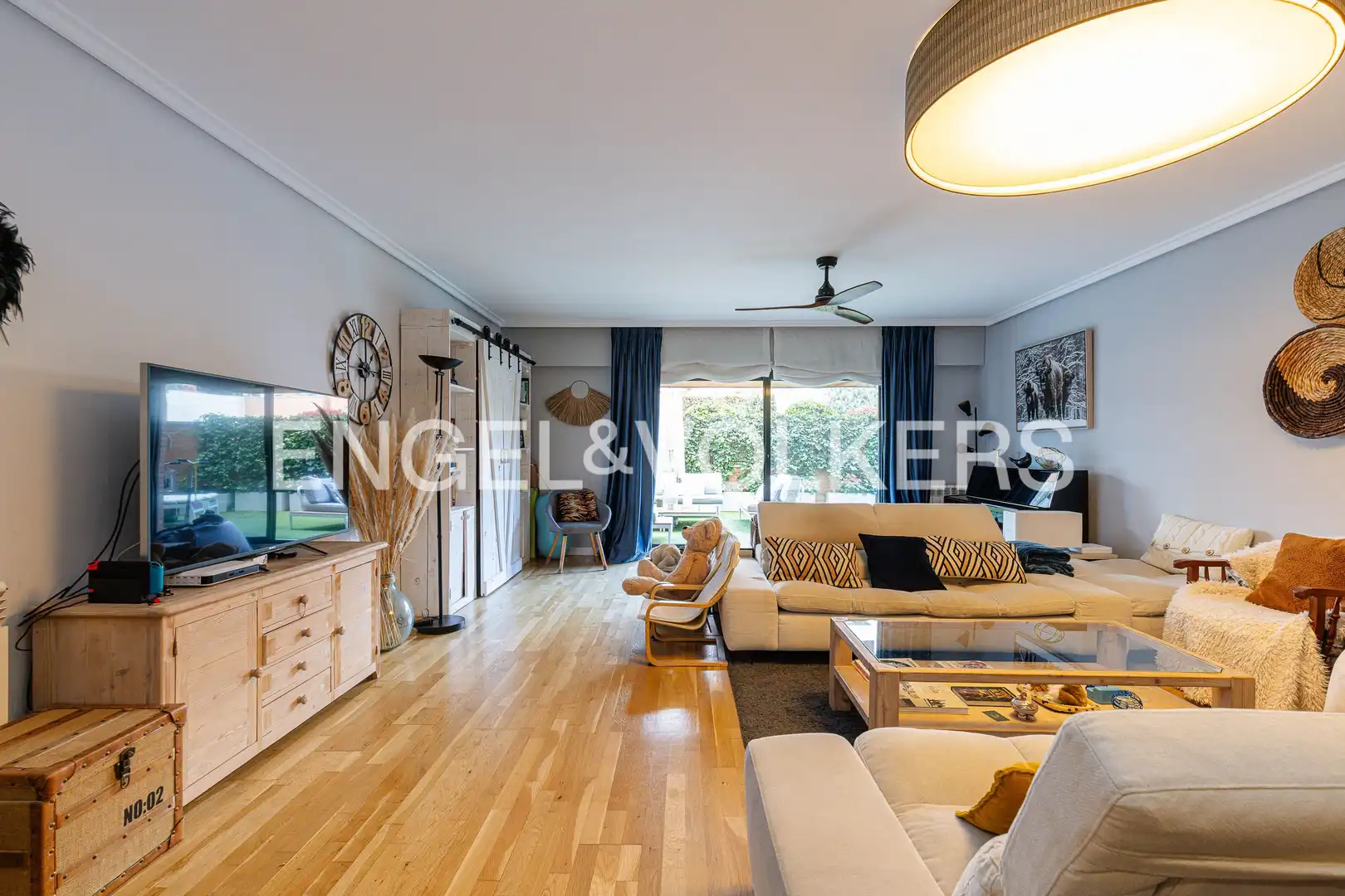 Flat with pool for sale in Zona Monte El Pilar