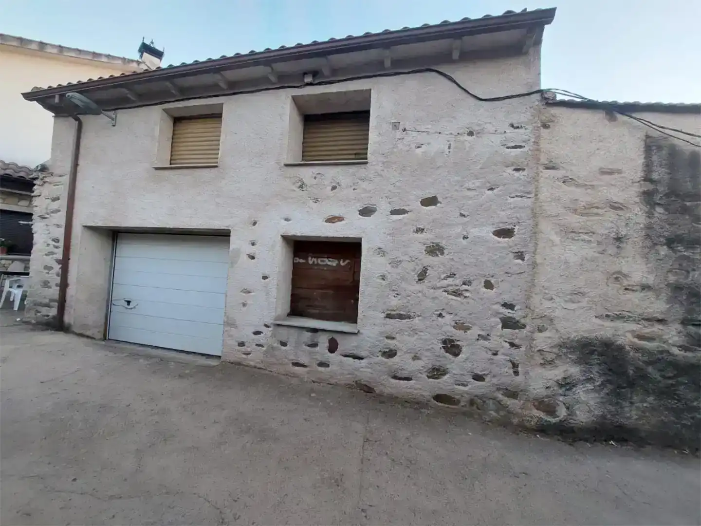 Exterior view of Detached homes for sale in Agallas