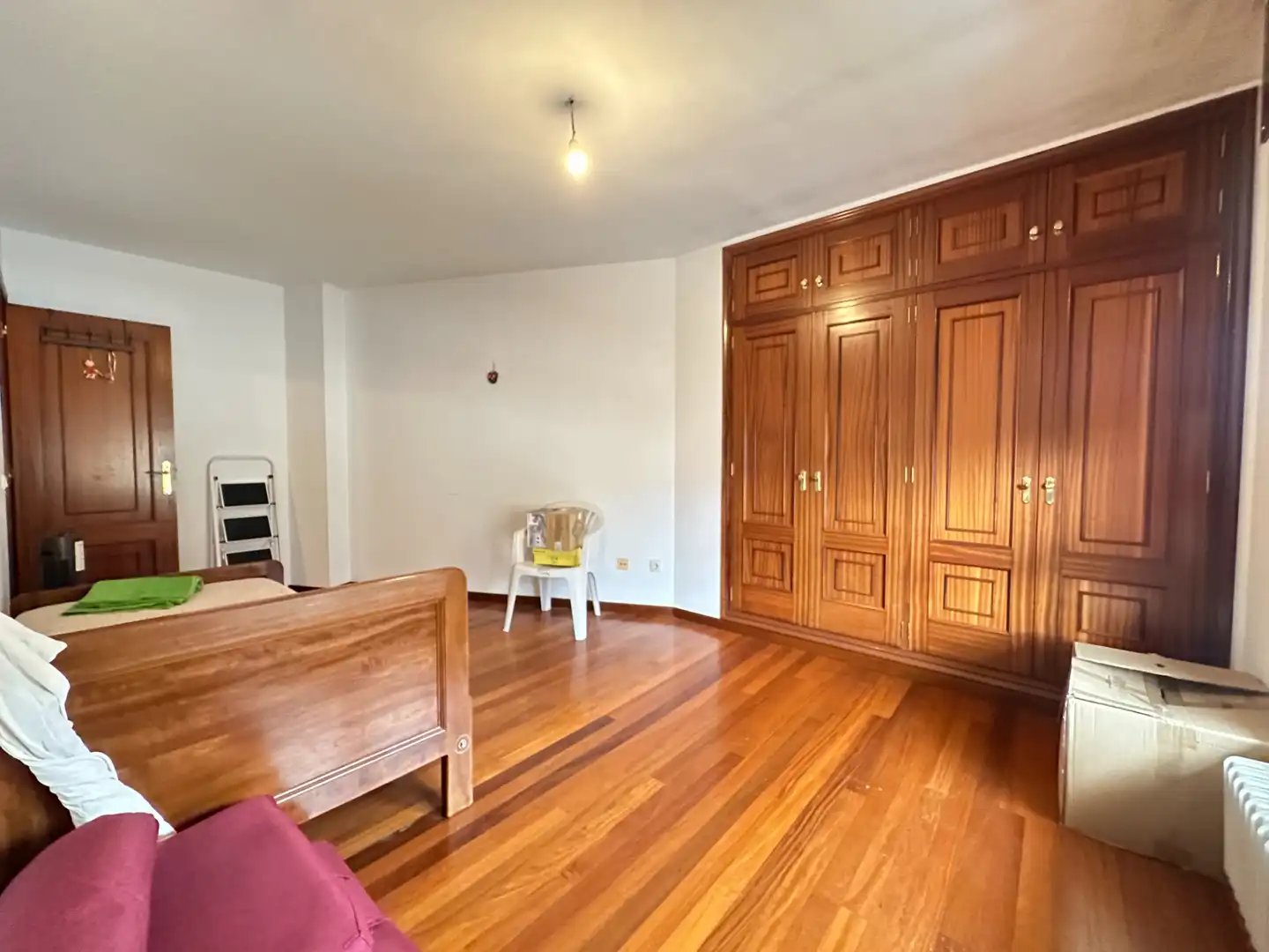 Schlafzimmer von Wohnung zum Verkauf in Bertamirans