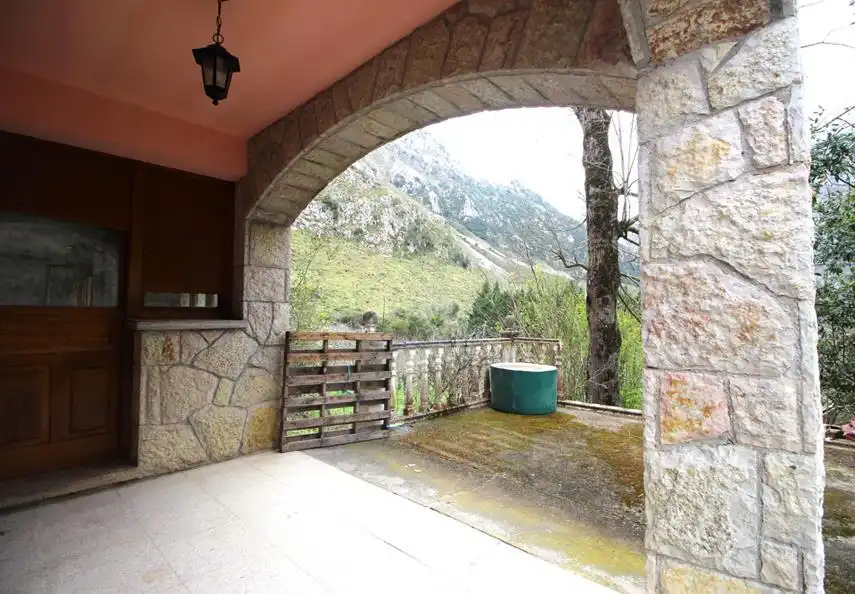 Houses for sale in Amieva  with Heating
