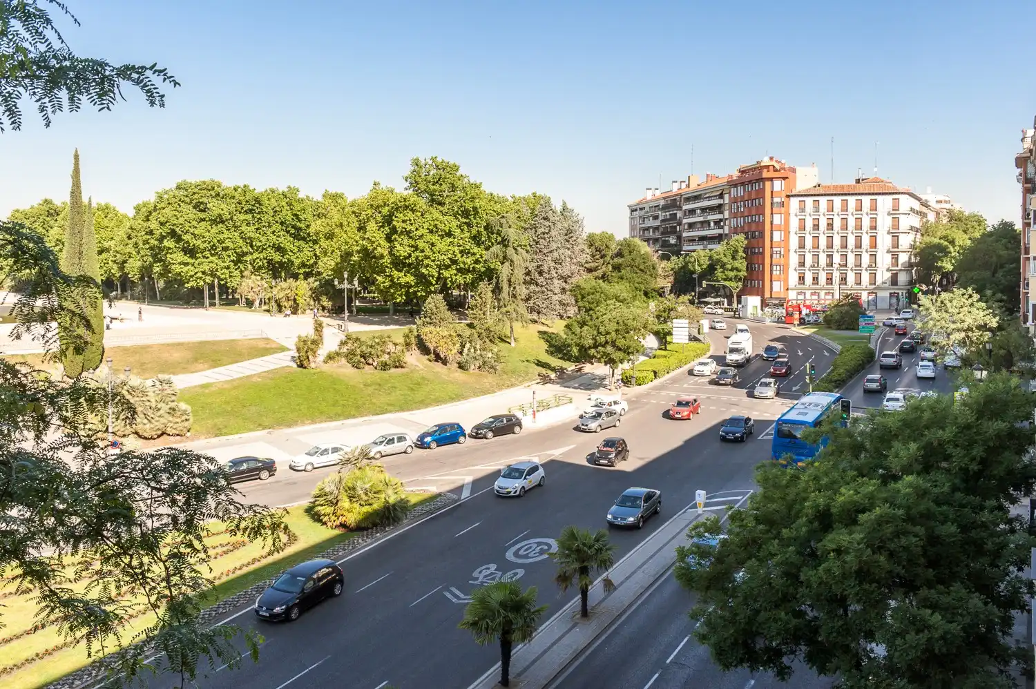 Exterior view of Flat for rent in Madrid  with Air Conditioner and Heating