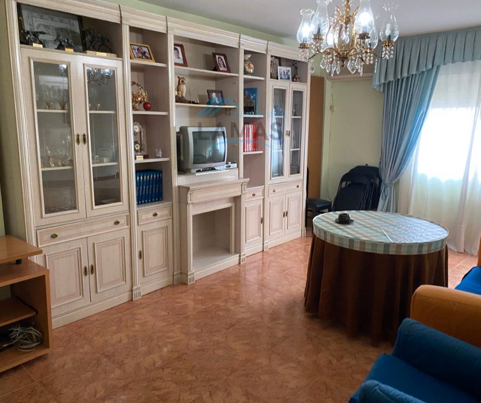 Sala d'estar de Pis en venda en Jarandilla de la Vera amb Aire condicionat