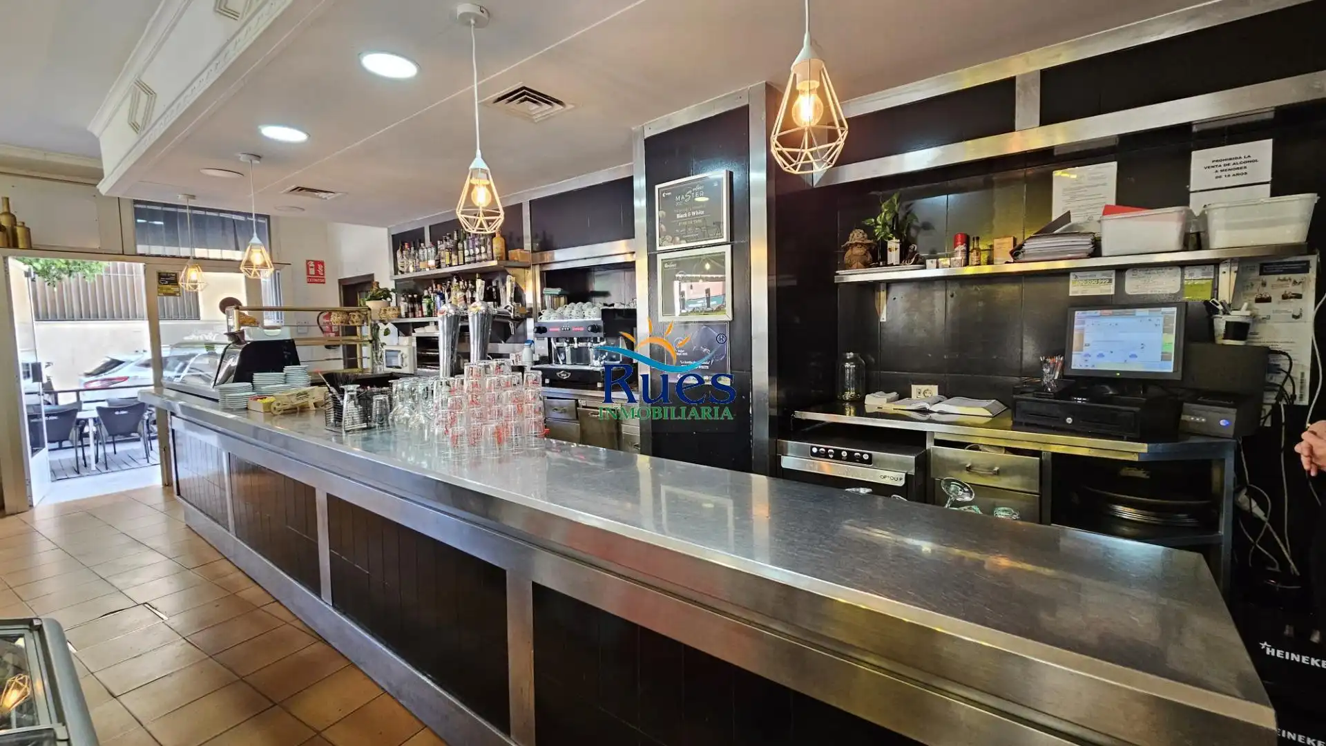 Business premises for transfer in Calle Torre blanca, imagen 15