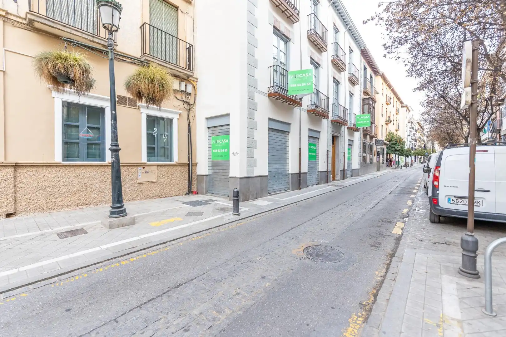 Exterior view of Commercial properties for rent in Granada
