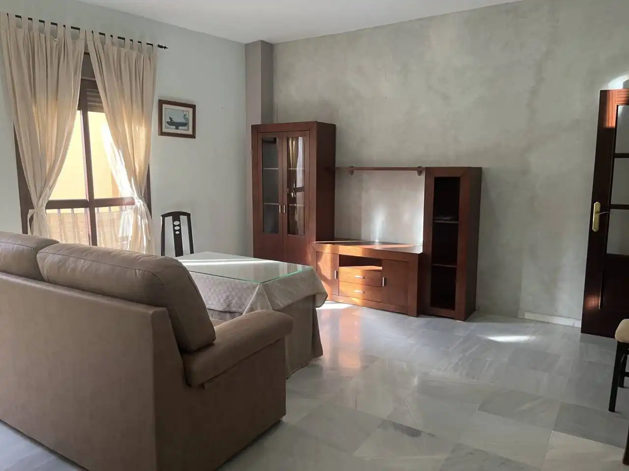 Living room of Flat for sale in Morón de la Frontera  with Air Conditioner, Furnished and Balcony