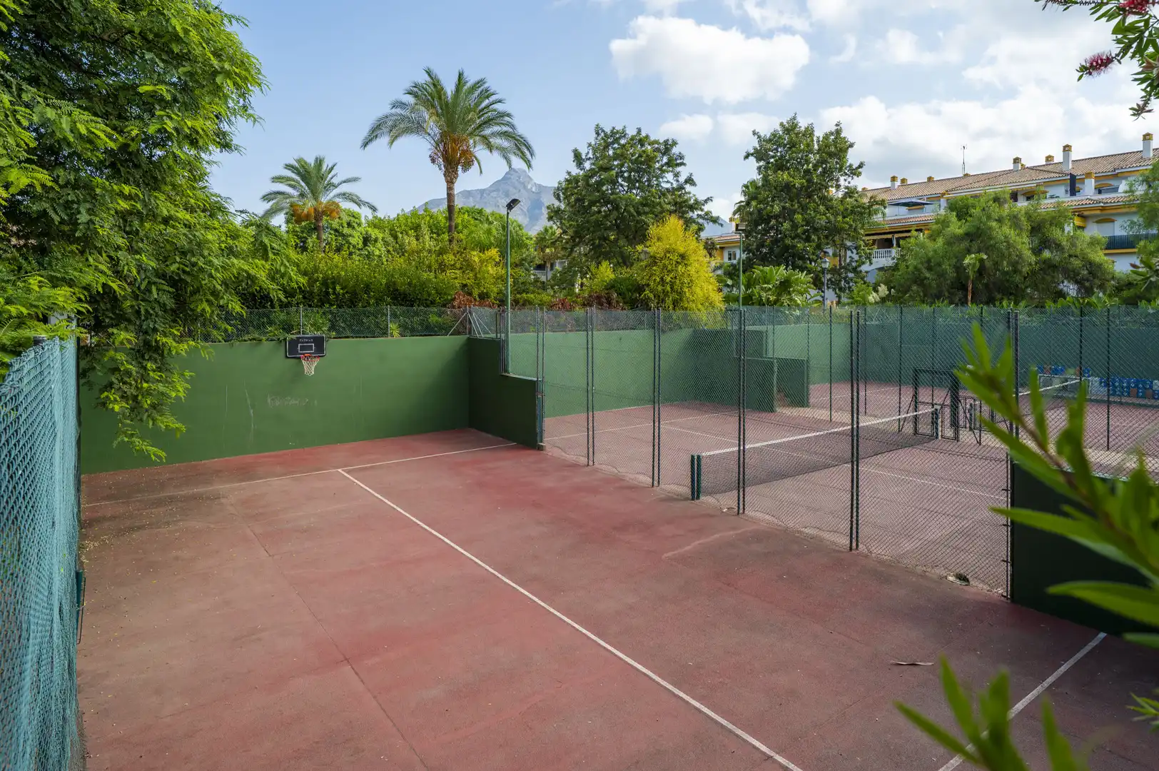 Exterior view of Apartments for rent in Marbella  with Terrace, Swimming Pool and Community pool