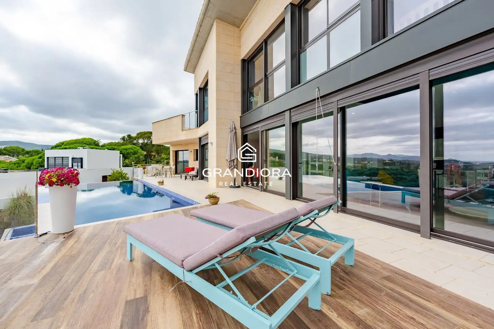 Detached house with pool for sale in Calle del Mirador, imagen 6