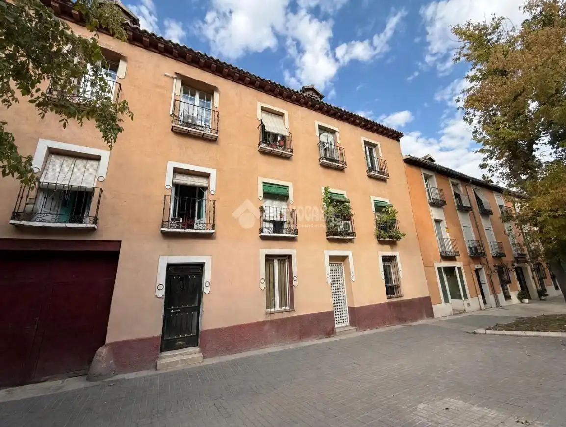 Exterior view of Flat for sale in Aranjuez  with Alarm