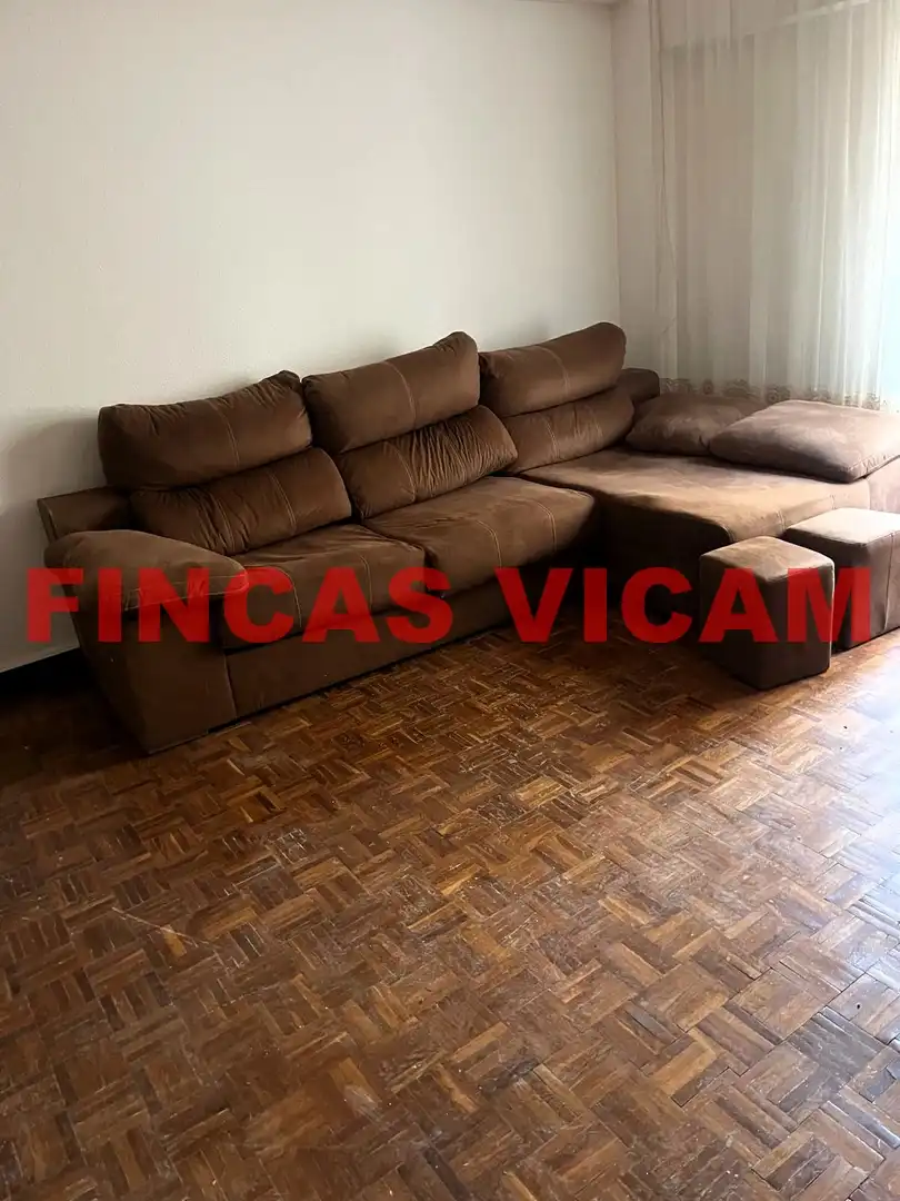 Wohnzimmer von Wohnung zur Miete in Huesca mit Heizung, Parkett und Terrasse