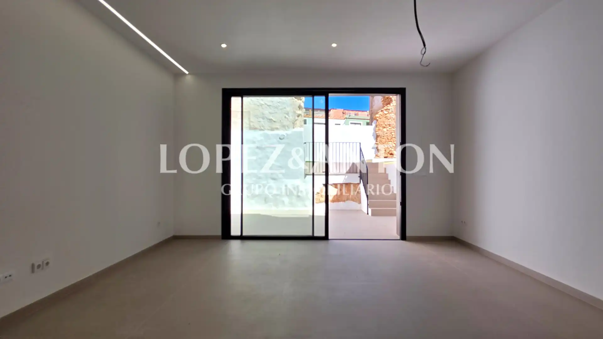 Casa adosada en venta en Benaguasil con Aire acondicionado, Calefacción y Terraza