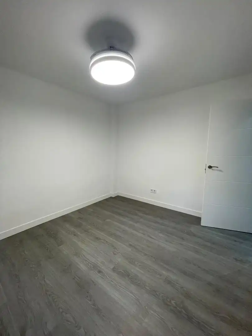Flat with terrace to rent in Calle Calle Jarosa II, imagen 12