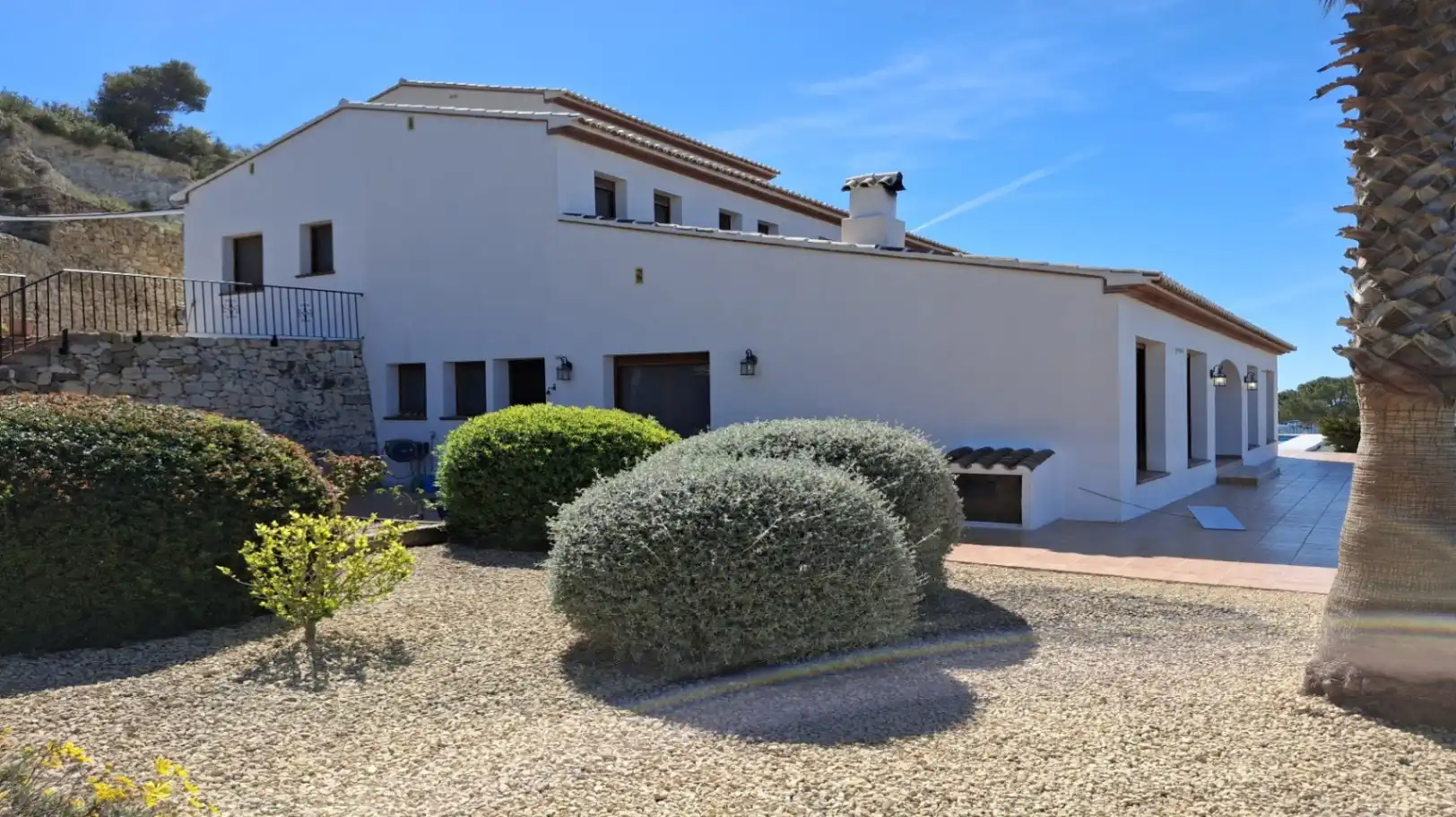 Maison rustique avec jardin à vendre à Benissa pueblo