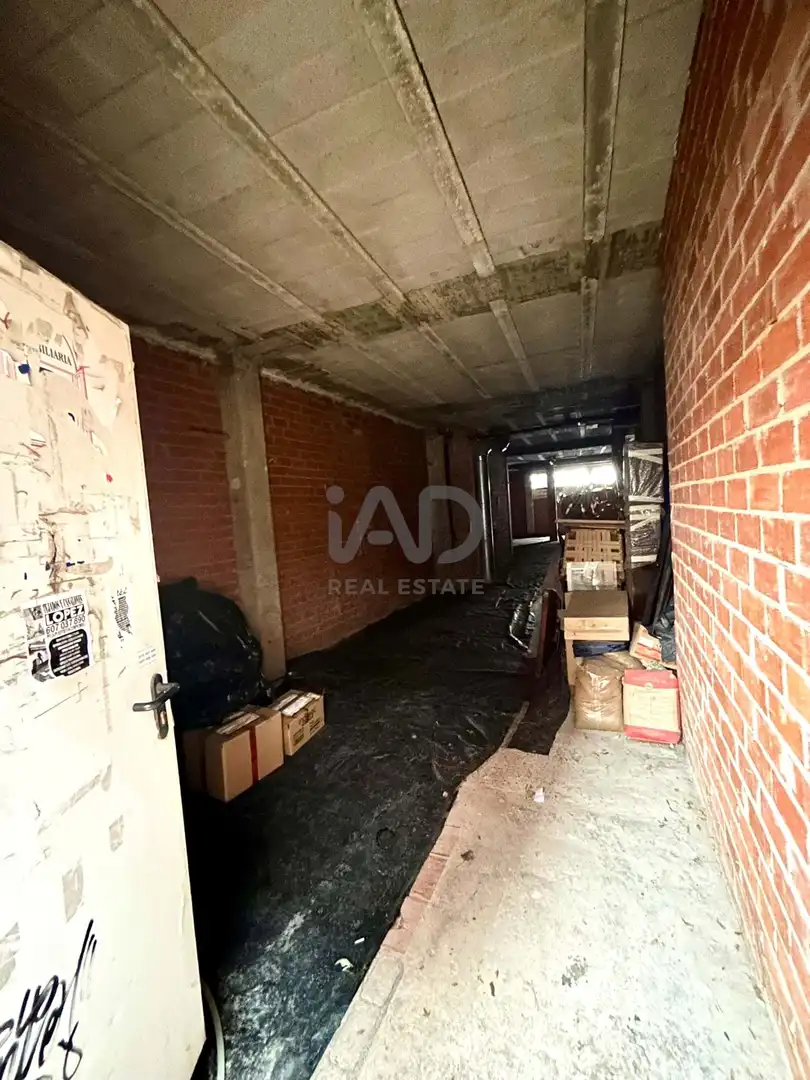 Edificio en venta en Valverde de la Virgen