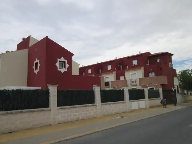 Adossat amb piscina en venda a Ayamonte ciudad