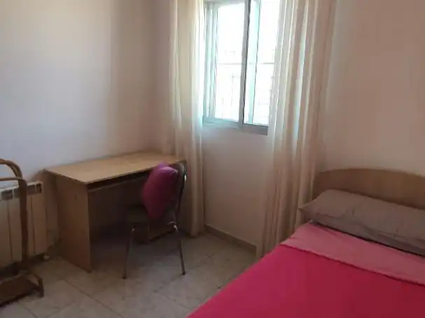 Schlafzimmer von Wohnung zur Miete in Plasencia mit Klimaanlage, Terrasse und Balkon