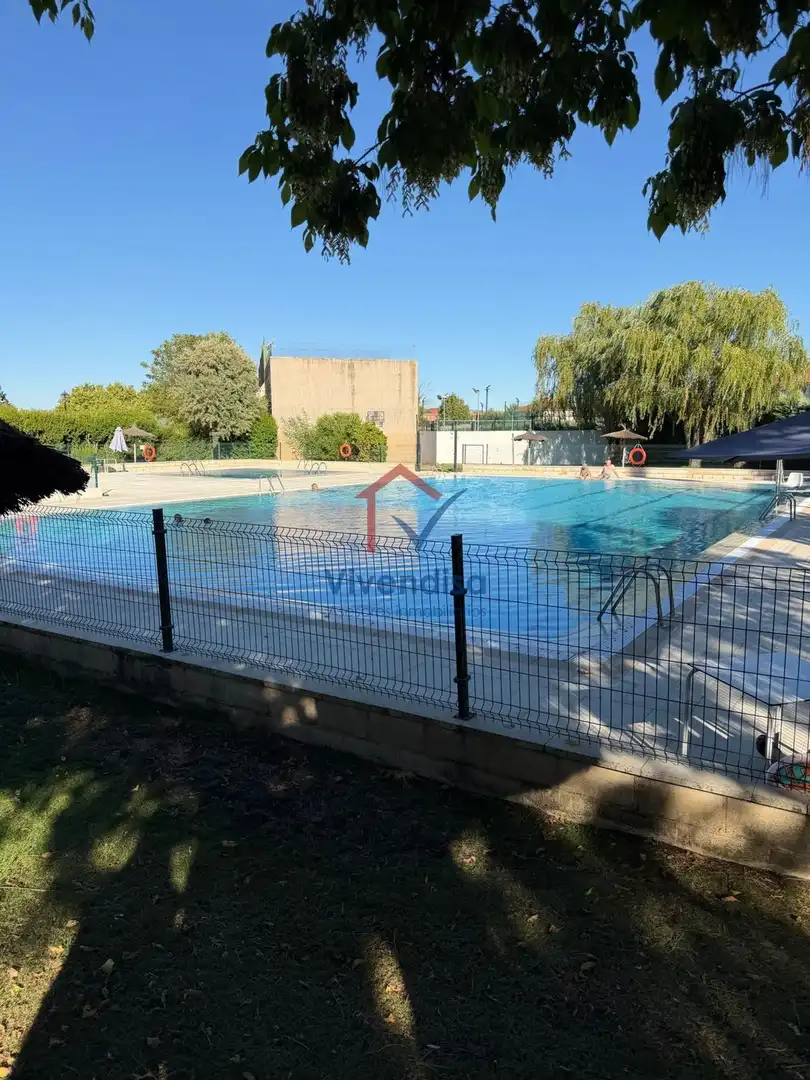 Casa bifamiliare con piscina in affitto a Alfonso X el Sabio, imagen 39