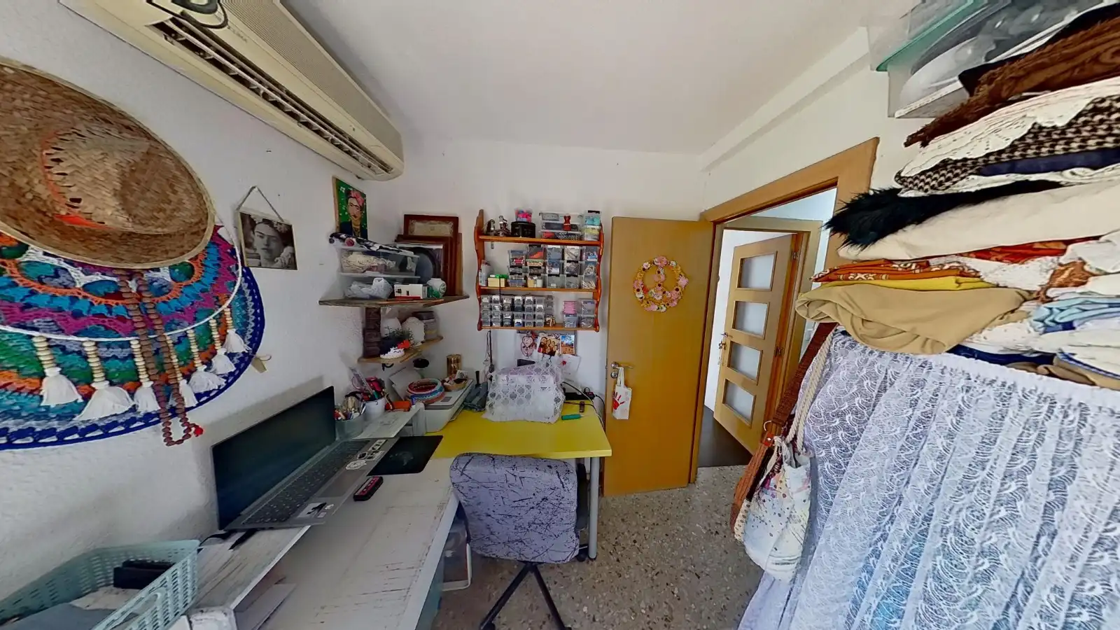 Cuina de Pis en venda en Valencia amb Aire condicionat, Terrassa i Balcó