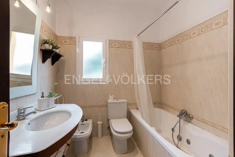 Casa con terraza en alquiler en Casco Urbano, imagen 35