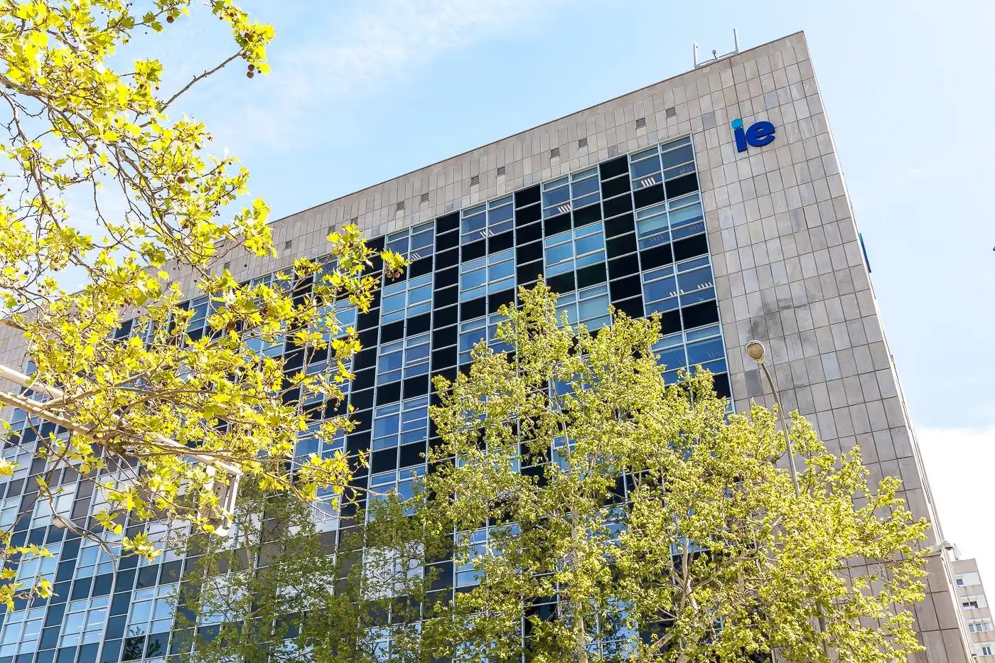 Exterior view of Office for rent in Madrid  with Heating