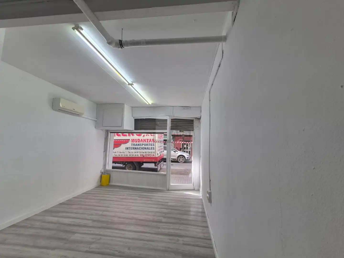 Oficina de lloguer a Carrer d'Enric Navarro, 27, Barrio de Benimaclet