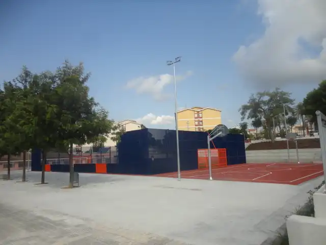 Local comercial en venda a Les Roquetes