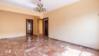 Flat for sale in  Granada Capital  with Parquet flooring