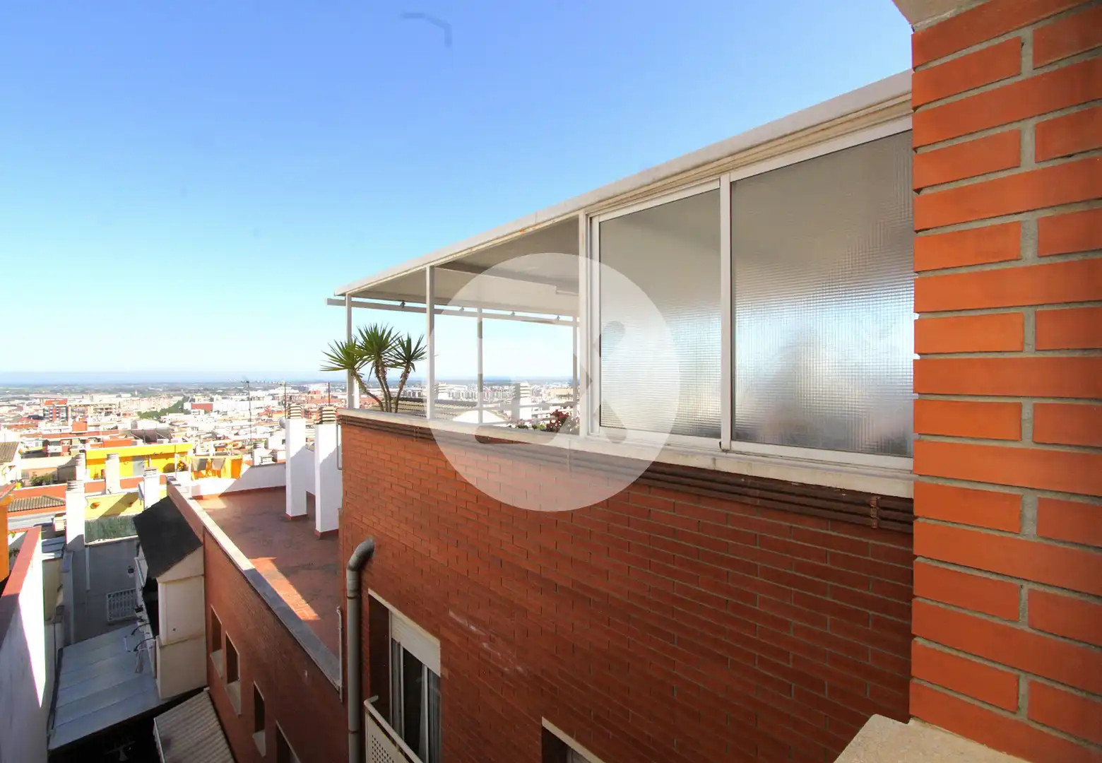 Vista exterior de Pis en venda en Viladecans amb Aire condicionat, Calefacció i Terrassa