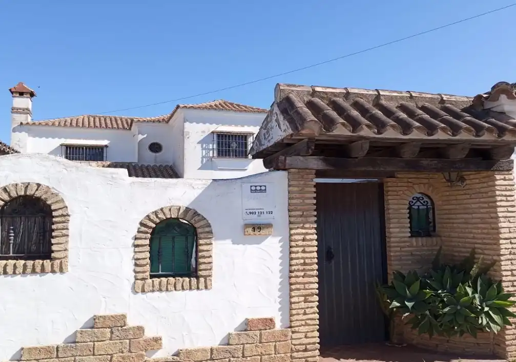 Chalet en venta en Camino del Caniche 15