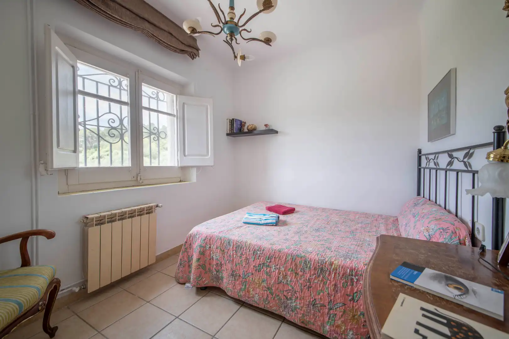 Habitación de Casa o chalet en venta en Sant Quintí de Mediona con Calefacción, Jardín privado y Terraza