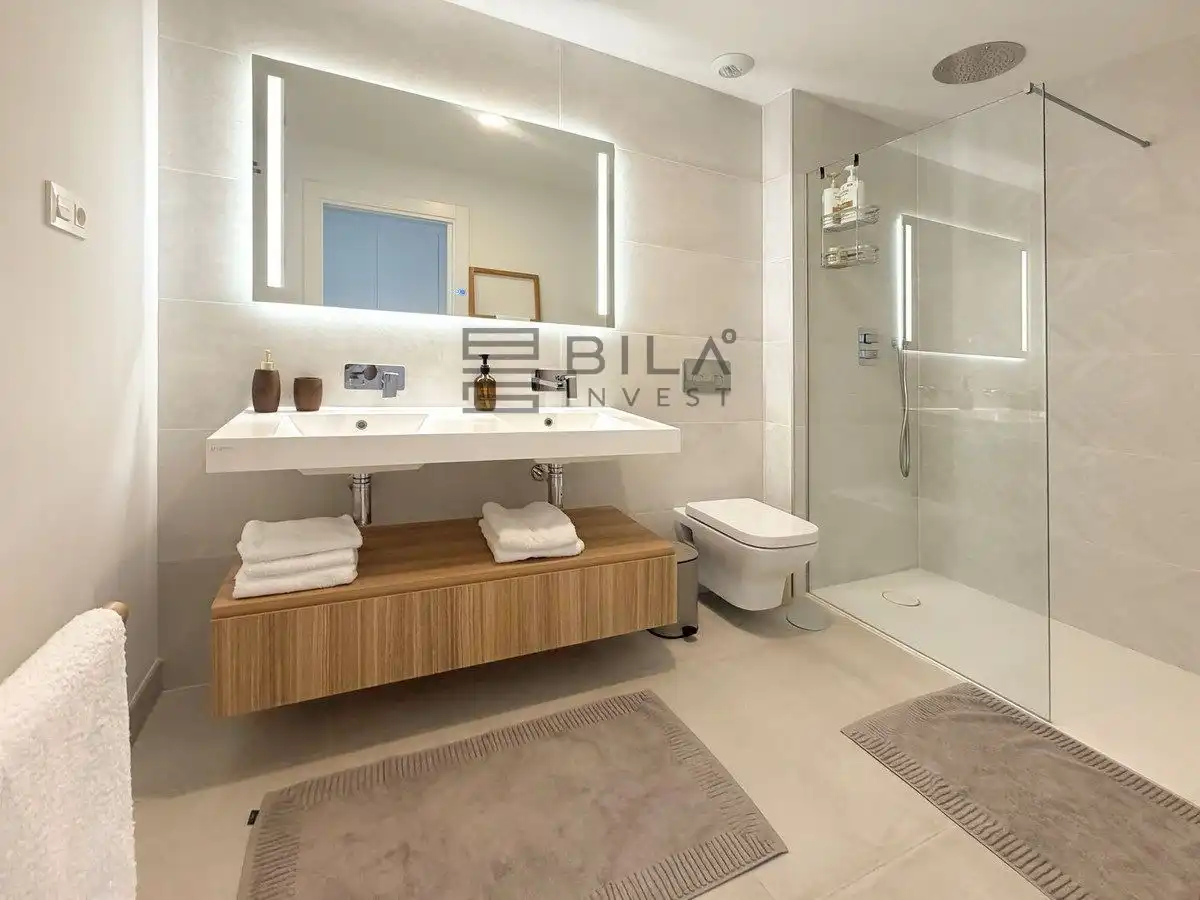 Adosado con piscina en venta en Evergreen Homes, imagen 34