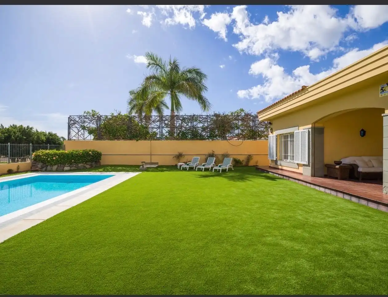 Casa amb piscina en venda a Calle touroperador maktatala 12, imagen 2