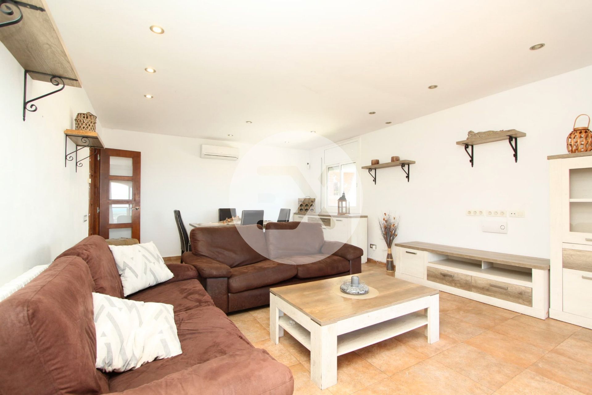 Sala de estar de Casa o chalet en venta en Viladecans con Aire acondicionado, Calefacción y Jardín privado