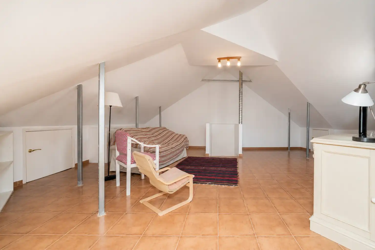 Einfamilien-Reihenhaus zum Verkauf in Avenida Constitución, Casavieja