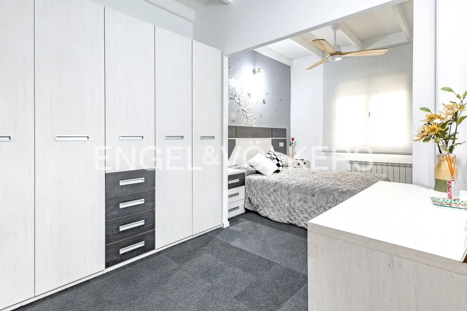Habitación de Dúplex en venta en Montcada i Reixac con Aire acondicionado, Calefacción y Terraza