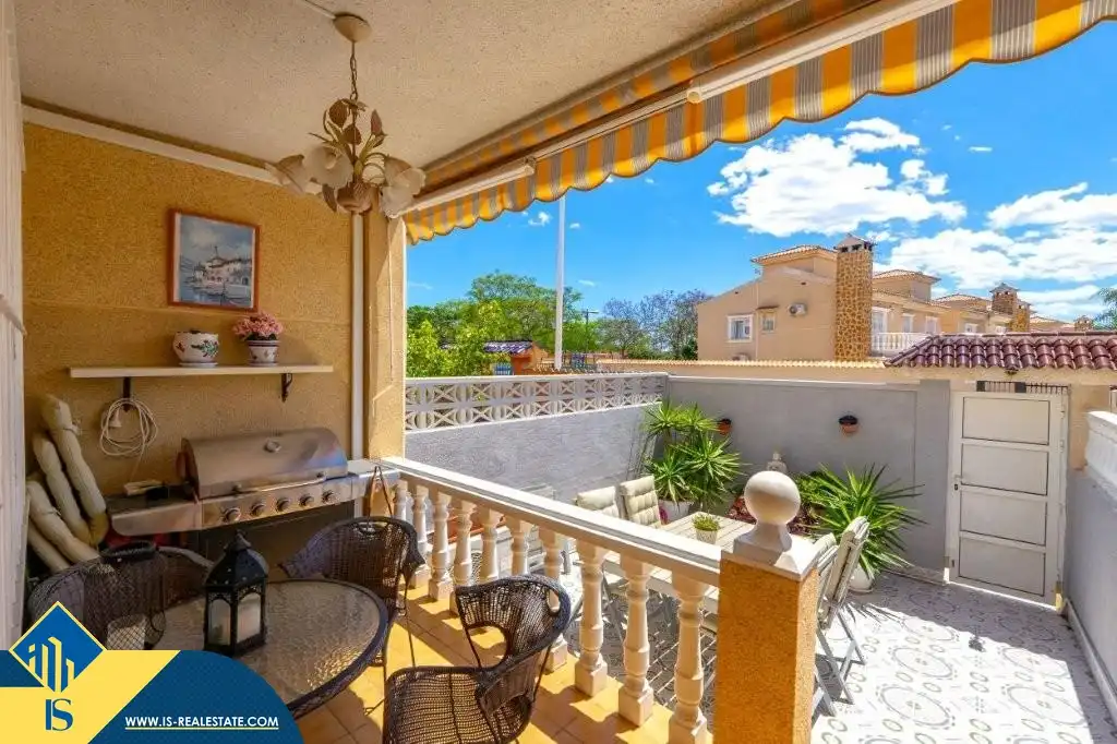 Haus mit Pool zum Verkauf in Nueva Torrevieja - Aguas Nuevas, imagen 6