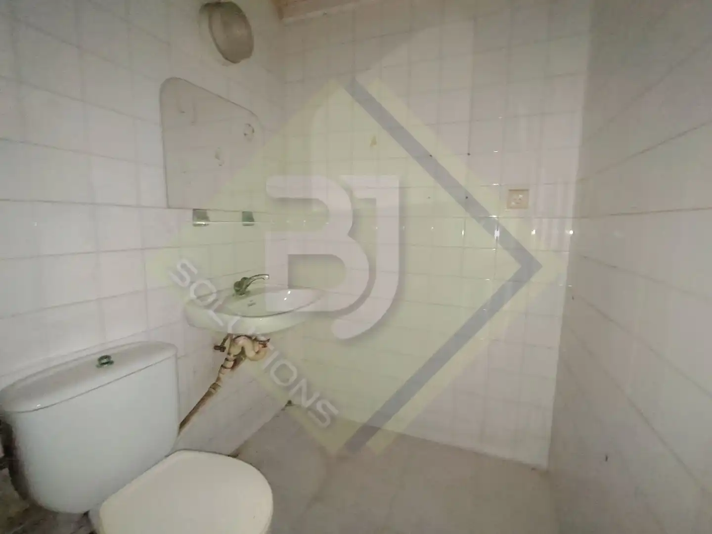 Baño de Local de alquiler en Mataró