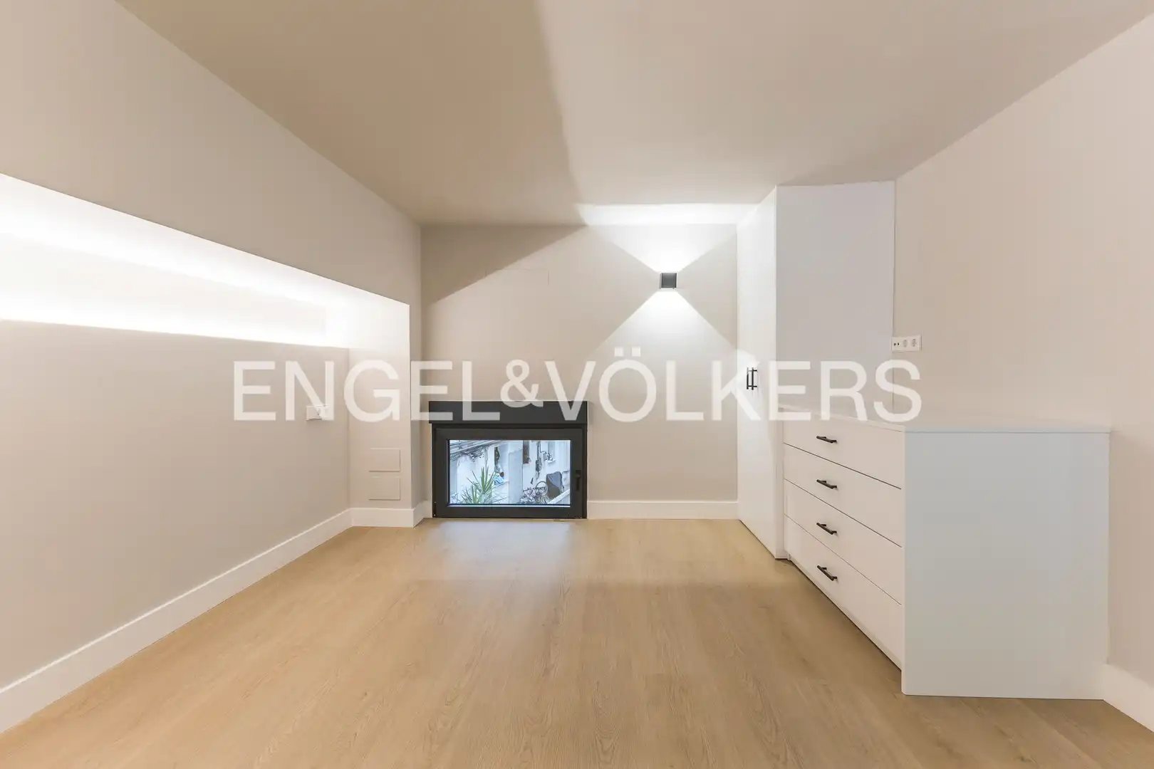Apartments for rent in Madrid  with Air Conditioner and Heating