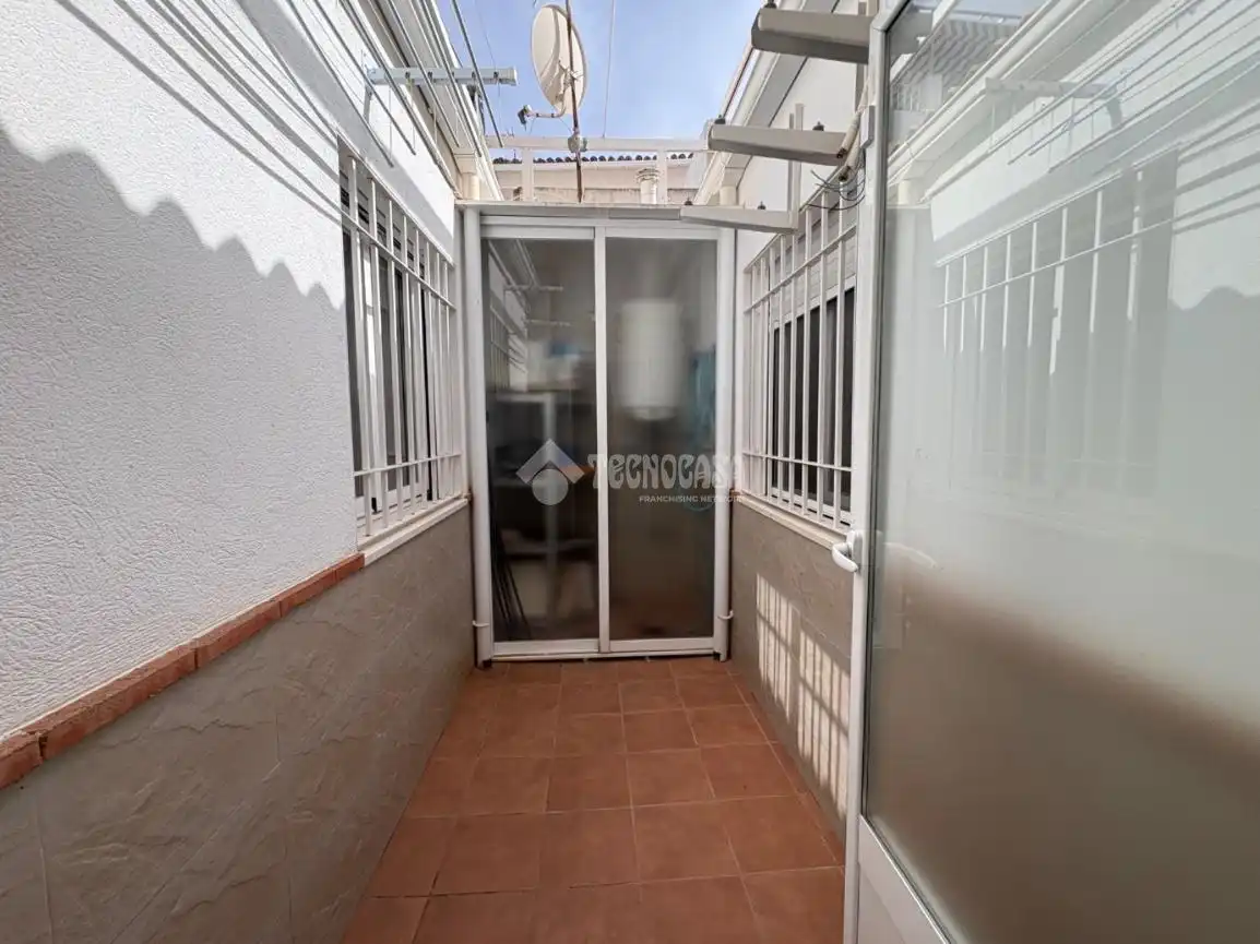 Piso en venta en C. Virgen de Tíscar, San Felipe - El Almendral - La Merced