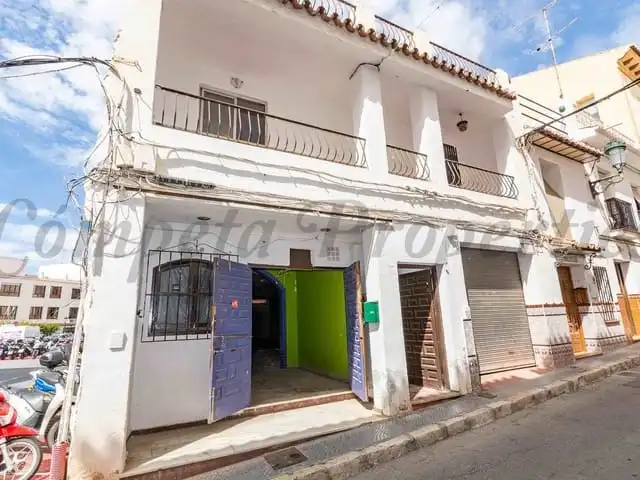 Adossat en venda a Nueva Nerja