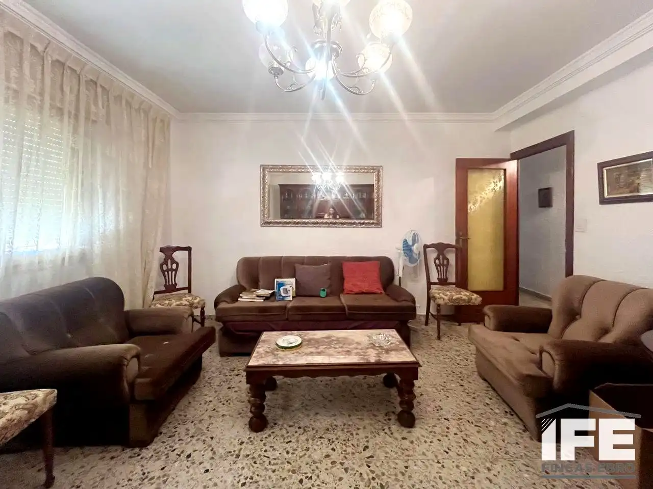 Sala d'estar de Casa o xalet en venda en Alagón amb Jardí privat
