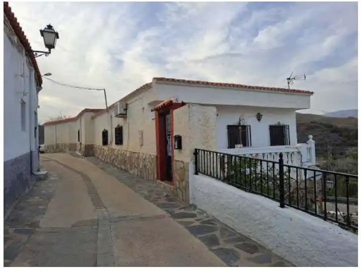 Exterior view of Flat for sale in Las Tres Villas