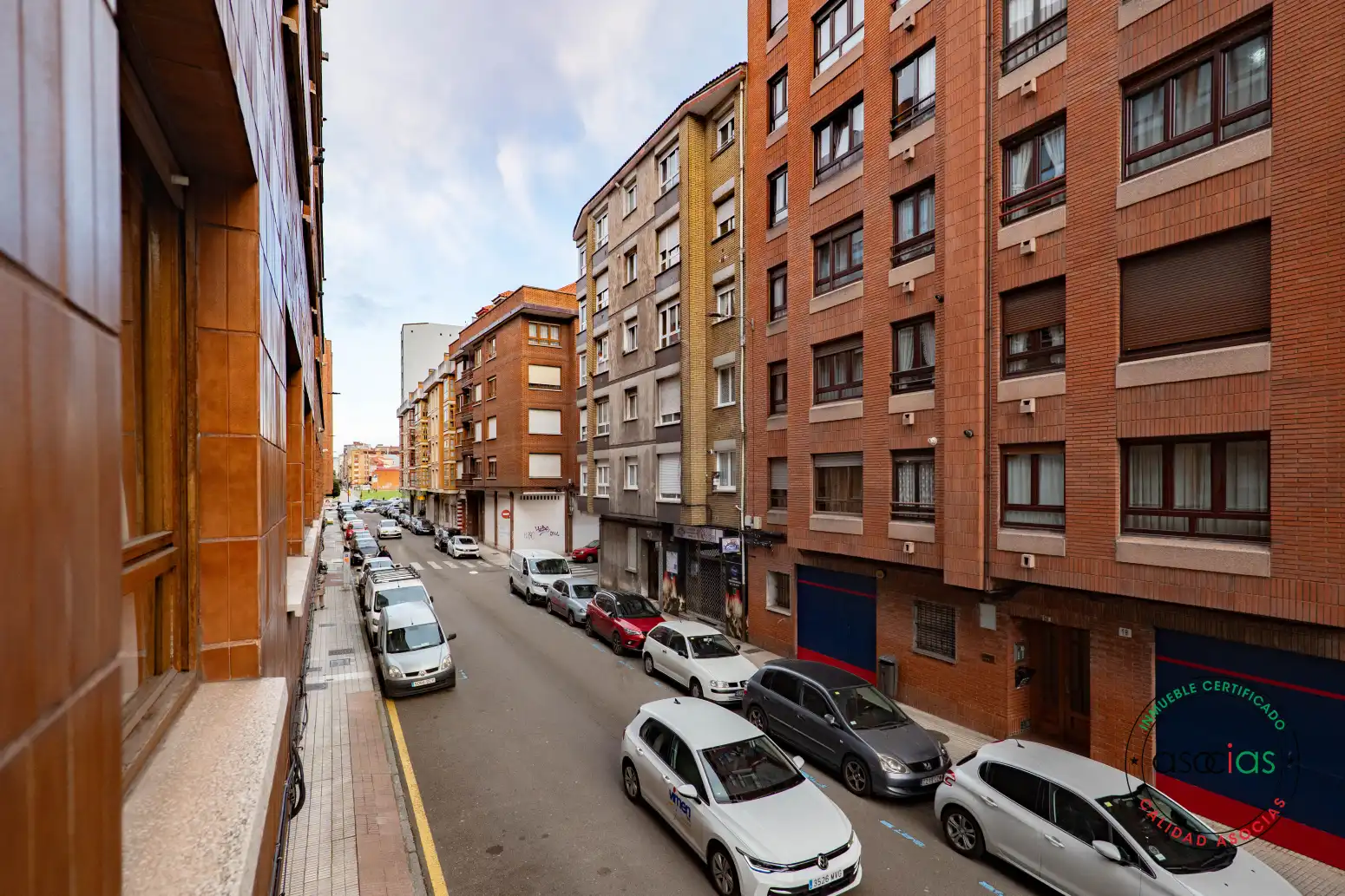 Vista exterior de Piso en venta en Gijón  con Calefacción, Parquet y Terraza