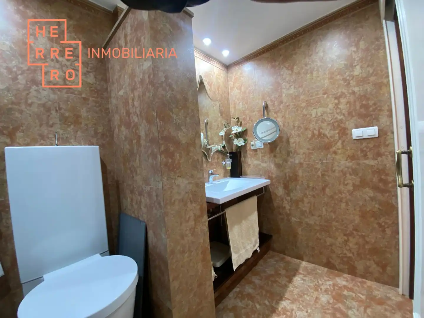 Piso con terraza en venta en Sur, imagen 27