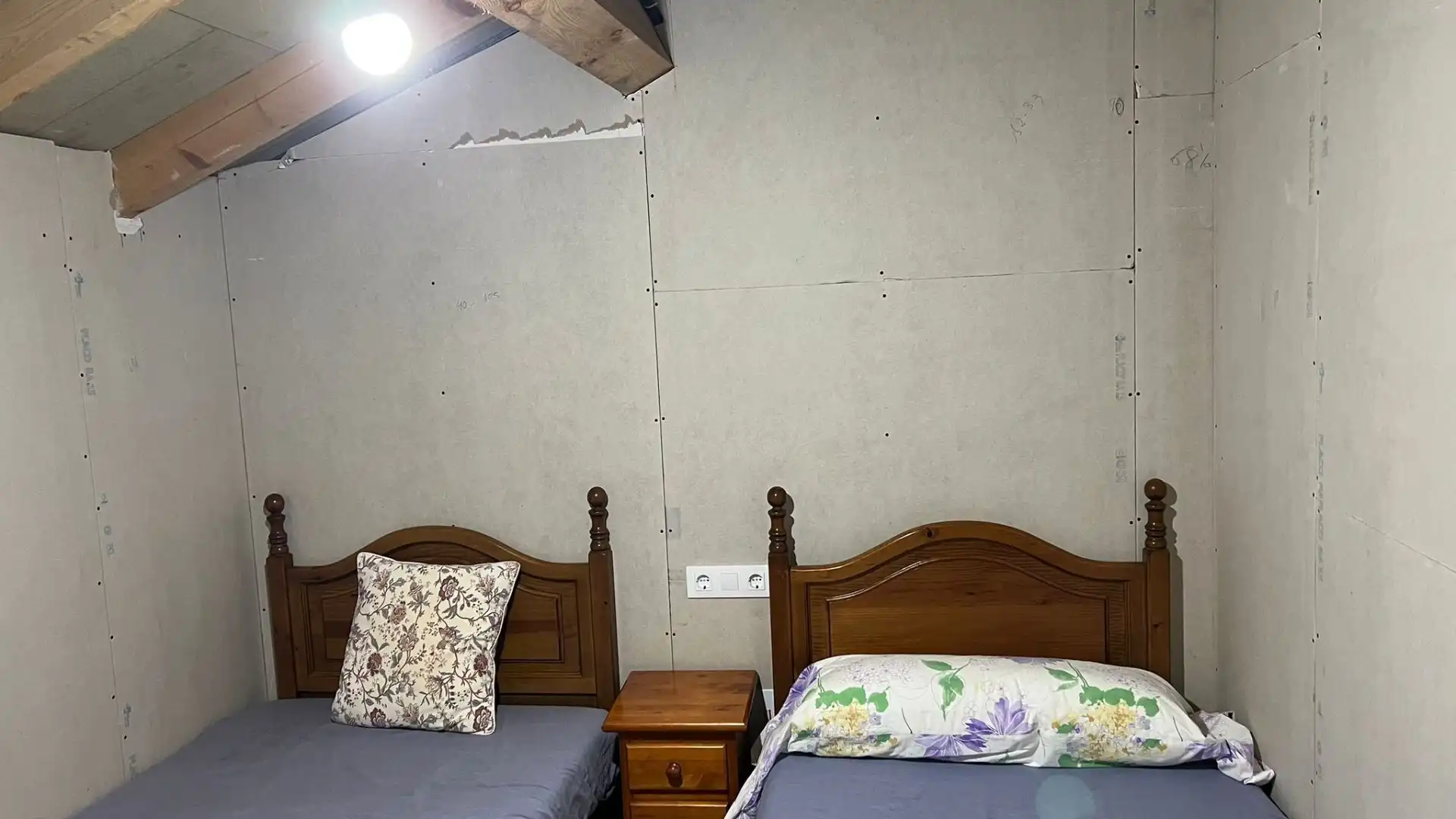Bedroom of Houses for sale in Cangas de Onís  with Private garden