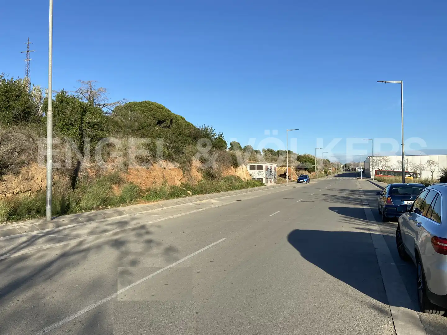 Vista exterior de Terreny industrial en venda en Premià de Dalt