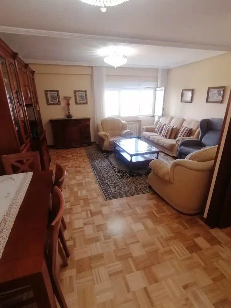 Living room of Flat for rent in Gijón   with Heating, Parquet flooring and Furnished